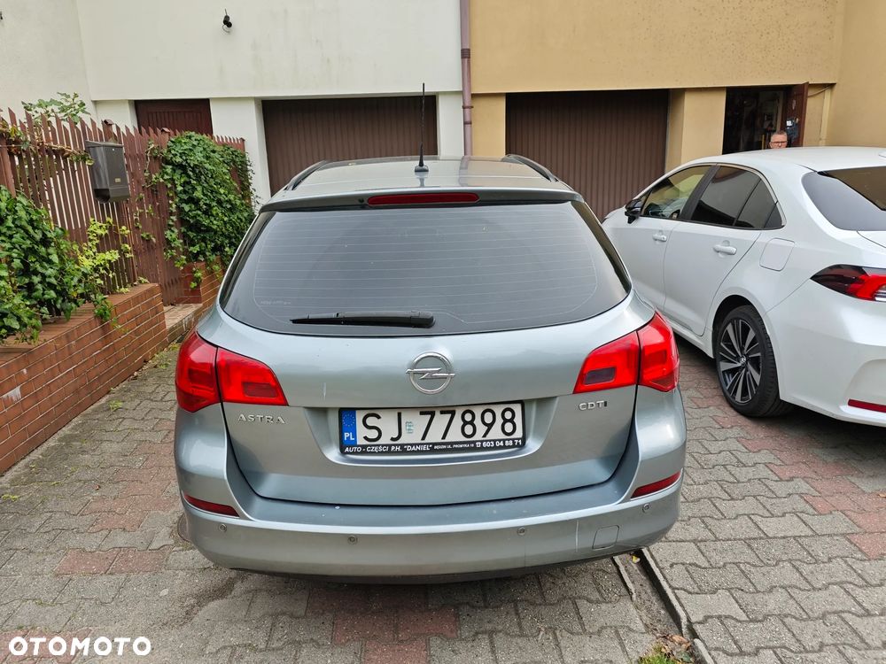 Opel Astra - 2