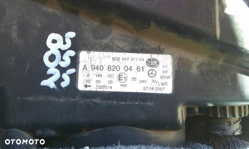 MERCEDES AXOR II 2 PRAWA PRZEDNIA LAMPA ORYGINAŁ A9408200461 - 7
