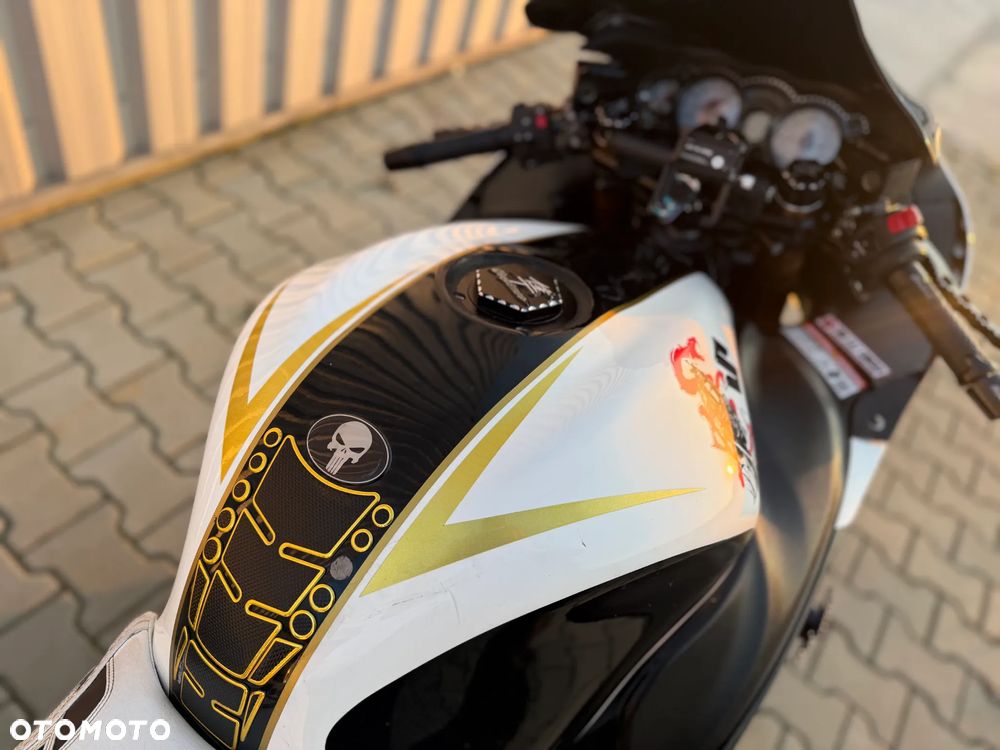 Suzuki Hayabusa - 16