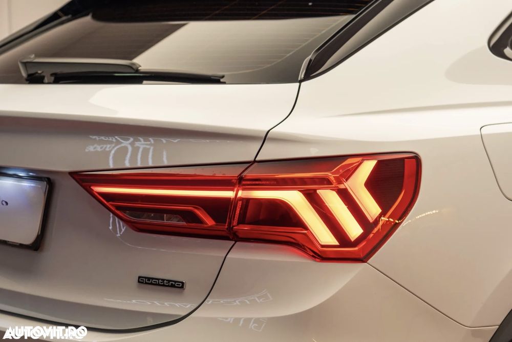 Audi Q3 Sportback - 4