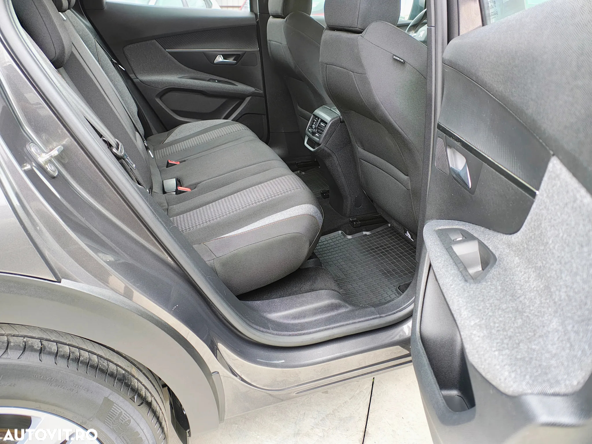 Peugeot 3008 BlueHDi 130 Stop & Start Allure Pack - 7