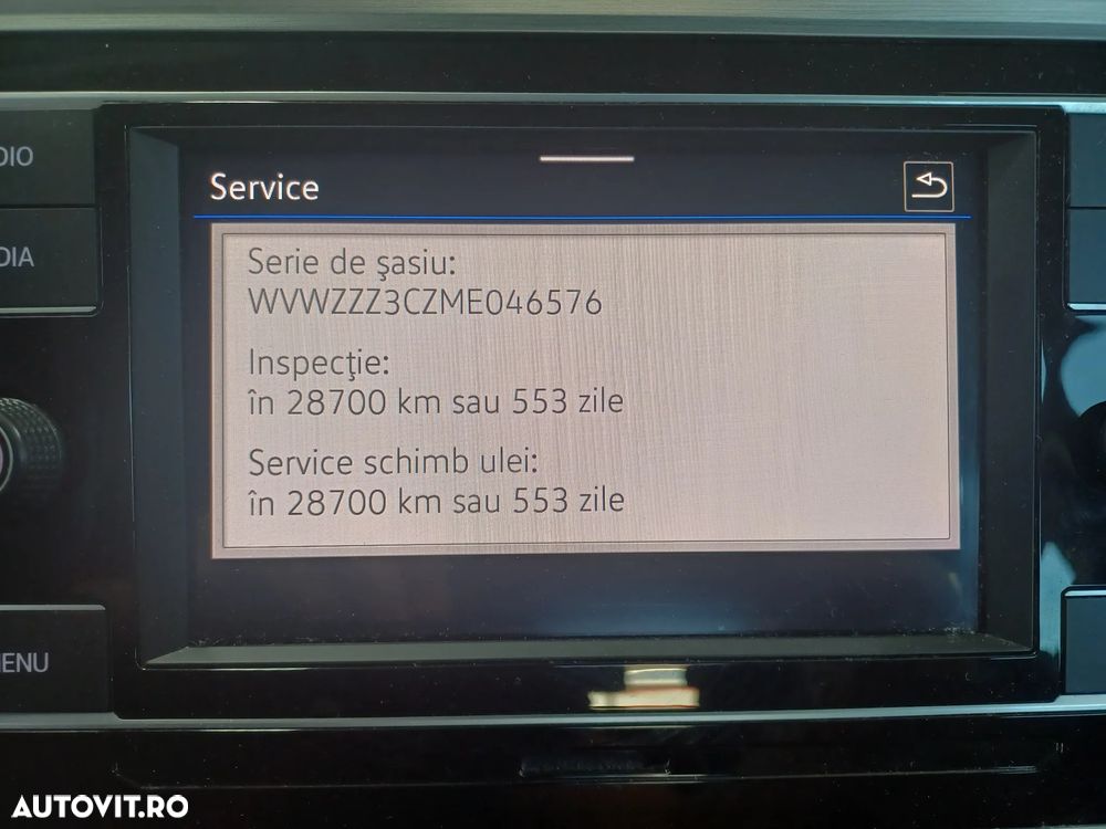 Volkswagen Passat 1.5 TSI ACT DSG Trendline - 17