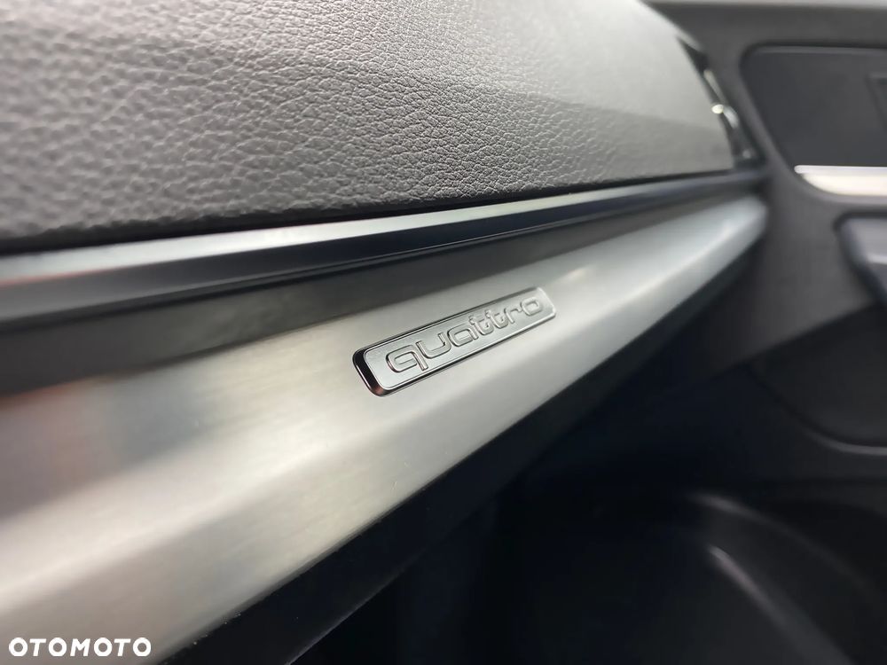 Audi Q5 40 TDI quattro S tronic S line - 36