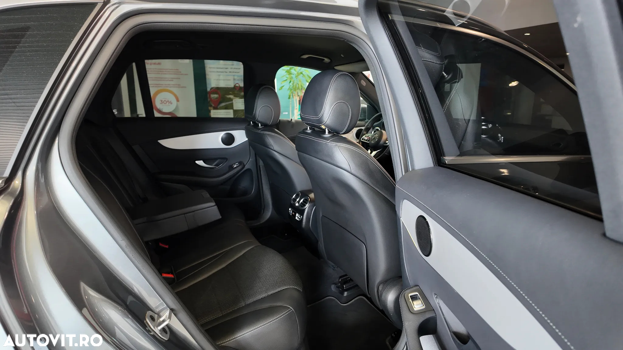 Mercedes-Benz GLC 220 d 4Matic 9G-TRONIC - 34