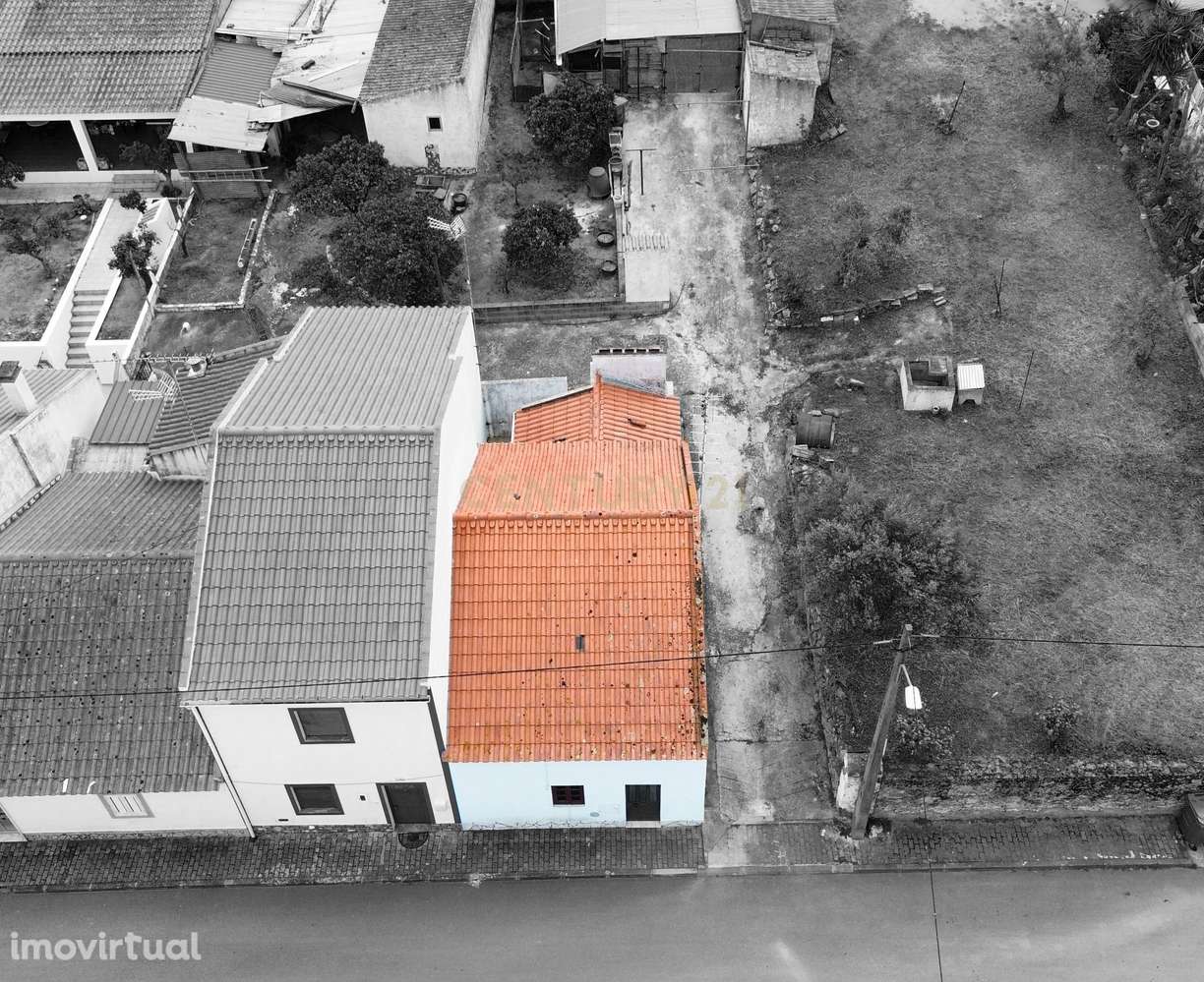 Moradia T1 com potencial de conversão em T2 – Ciborro (Montemor-o-Novo - Grande imagem: 2/38