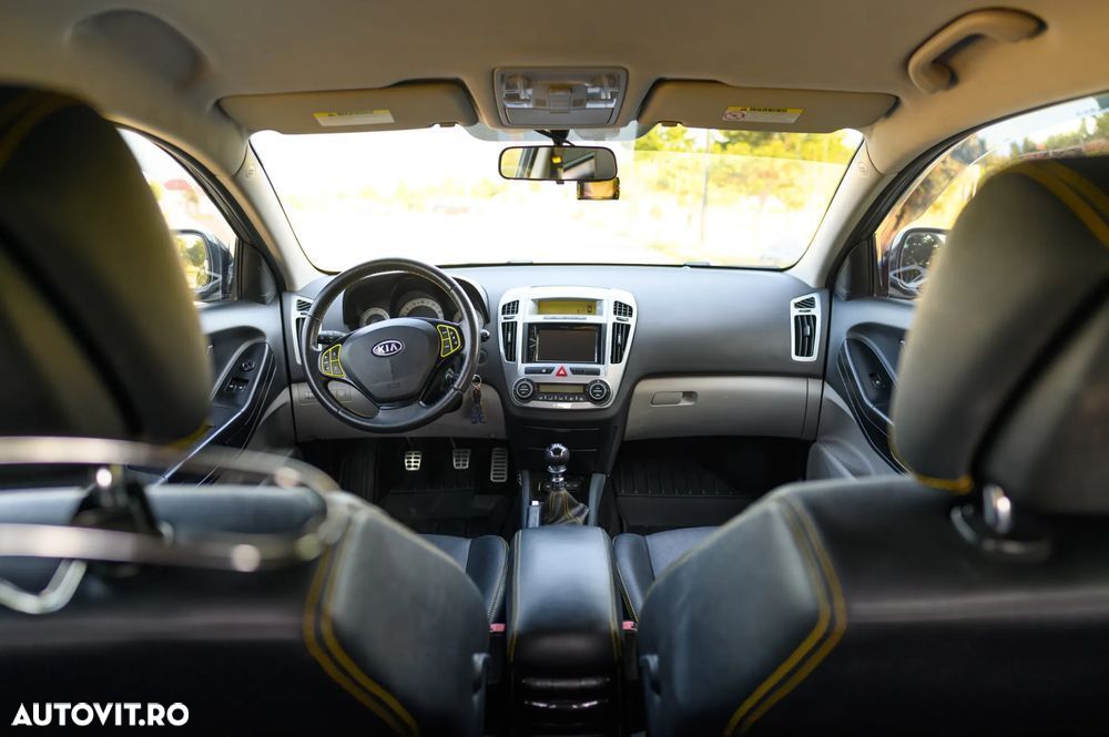 Kia Pro Ceed - 10