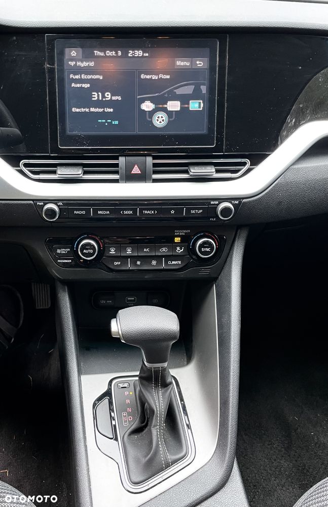 Kia Niro 1.6 GDI HEV 2WD OPF Edition 7 - 19