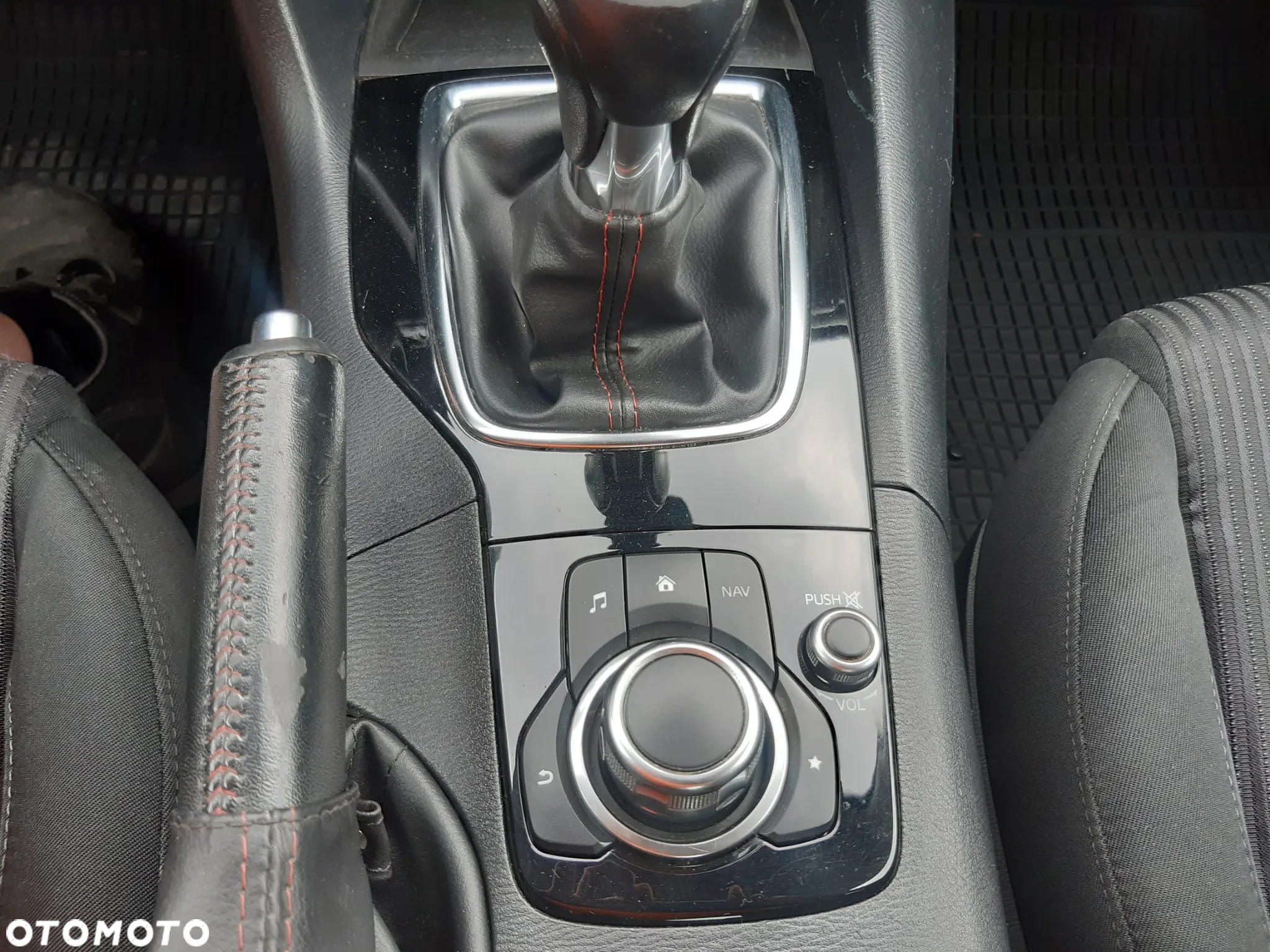 Mazda 3 SKYACTIV-G 120 Sports-Line - 12