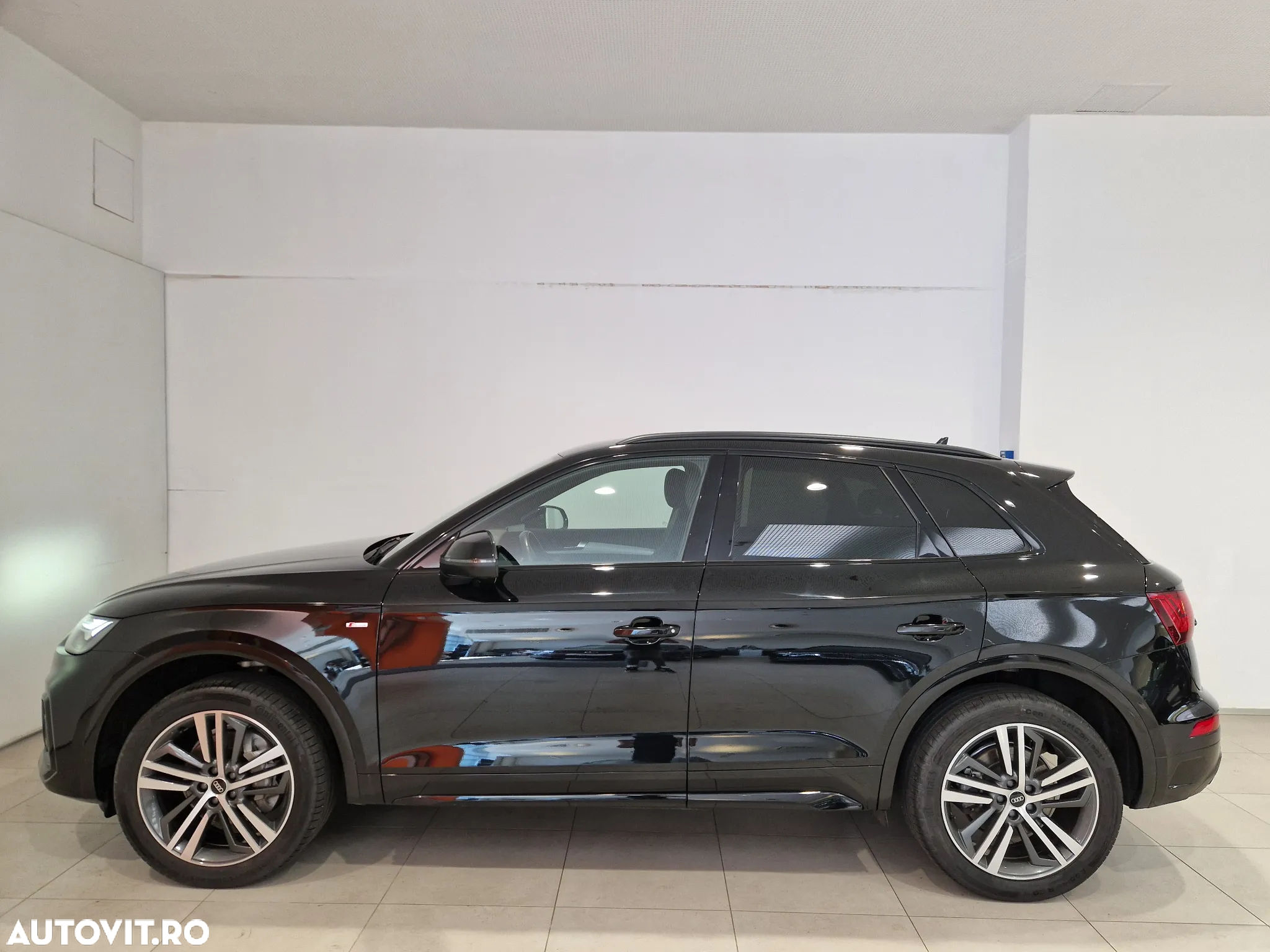 Audi Q5 40 TDI quattro S tronic MHEV S Line - 2