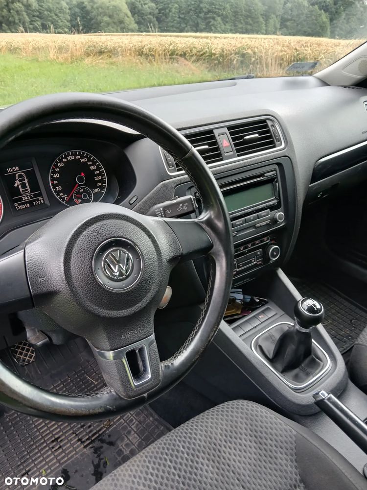 Volkswagen Jetta 1.2 TSI Comfortline Optimum - 9