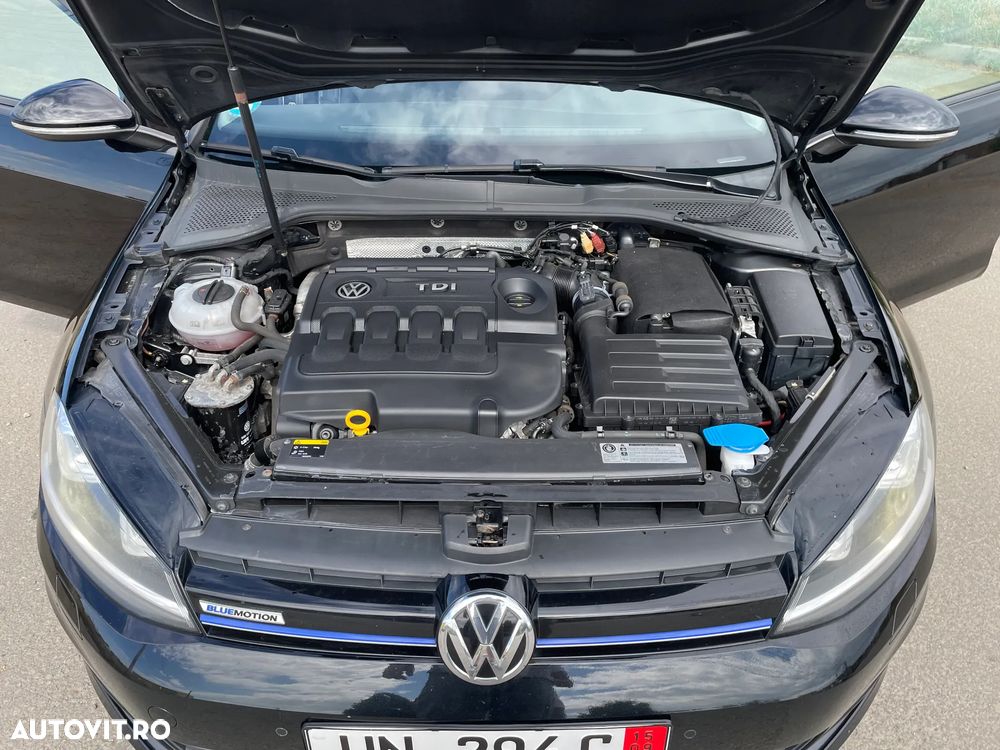Volkswagen Golf 1.6 TDI BlueMotion Comfortline - 14