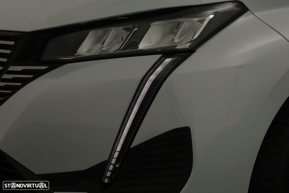 Peugeot 308 SW 1.6 Hybrid Allure e-EAT8 - 6