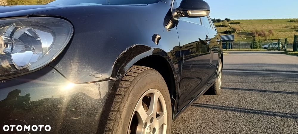 Volkswagen Golf 1.6 TDI DPF Highline - 14