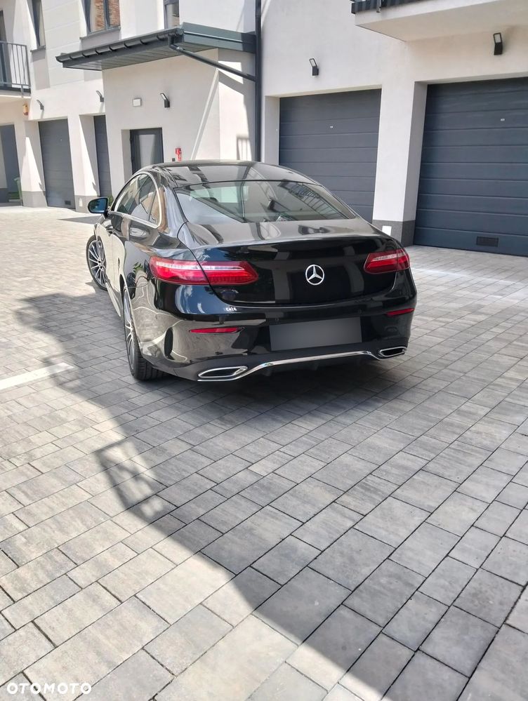 Mercedes-Benz Klasa E 220 d 9G-TRONIC - 3