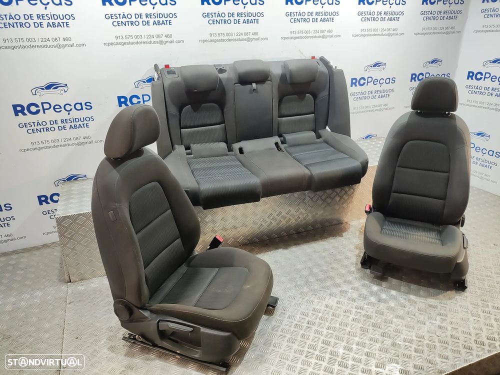 Conjunto Bancos Originais Tecido Audi A4 B8 Carro 5 Portas - 2