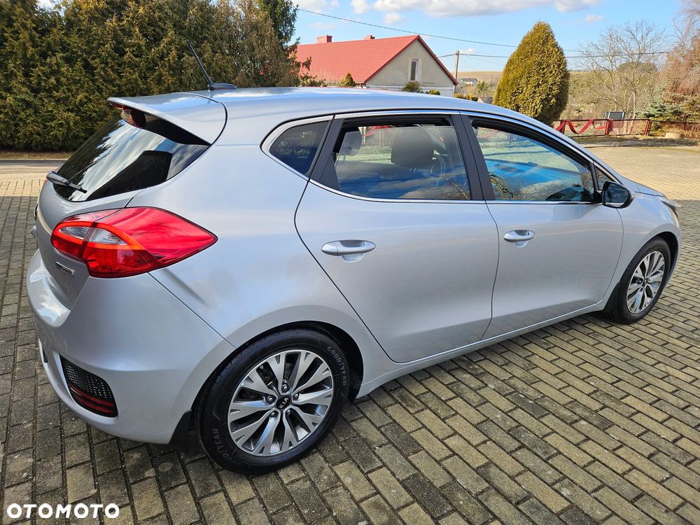 Kia Ceed 1.6 GDI L Business Line - 7