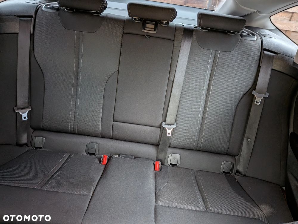 BMW Seria 3 318d Advantage - 10
