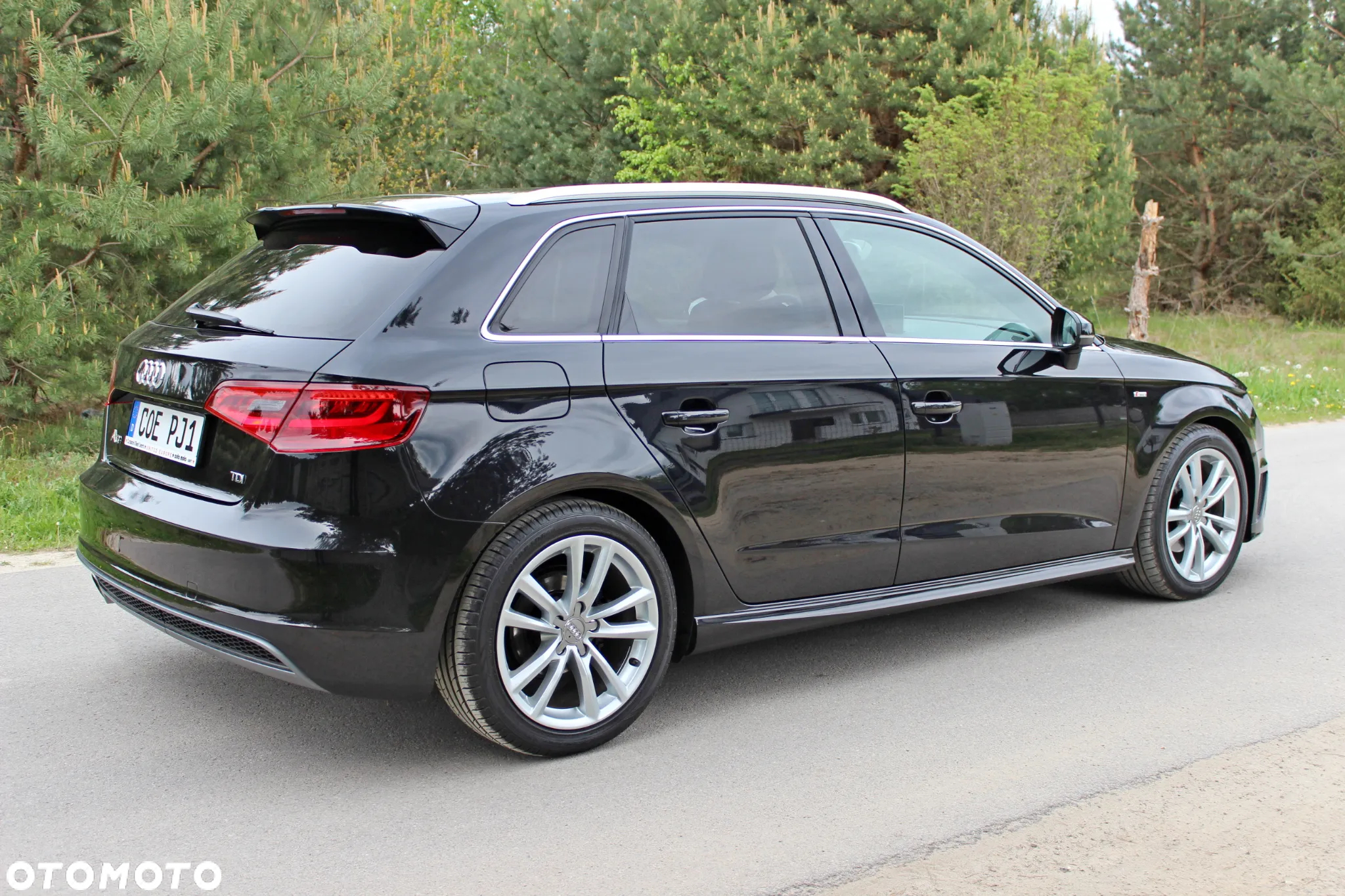 Audi A3 2.0 TDI Sportback (clean diesel) S line Sportpaket - 4