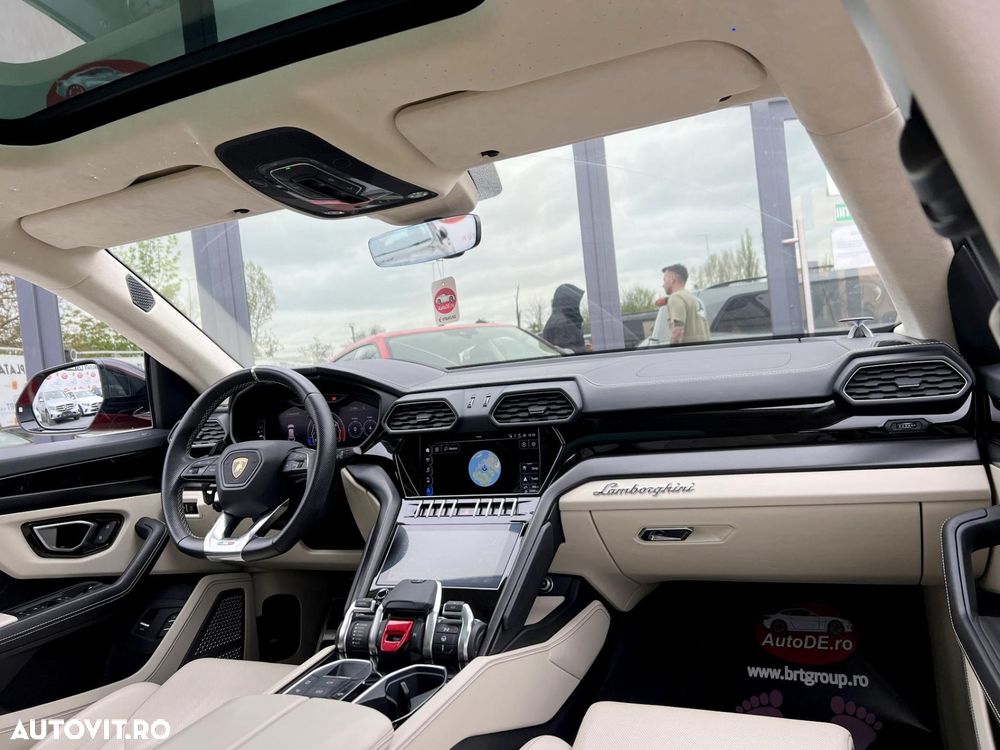 Lamborghini URUS - 6