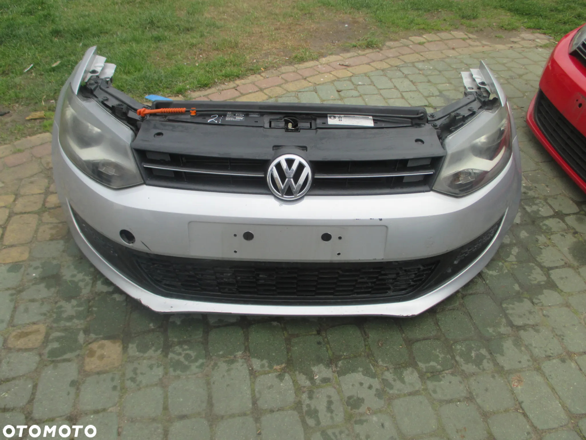 Pas chłodnica lampy zderzak chlodnica VW POLO V - 2