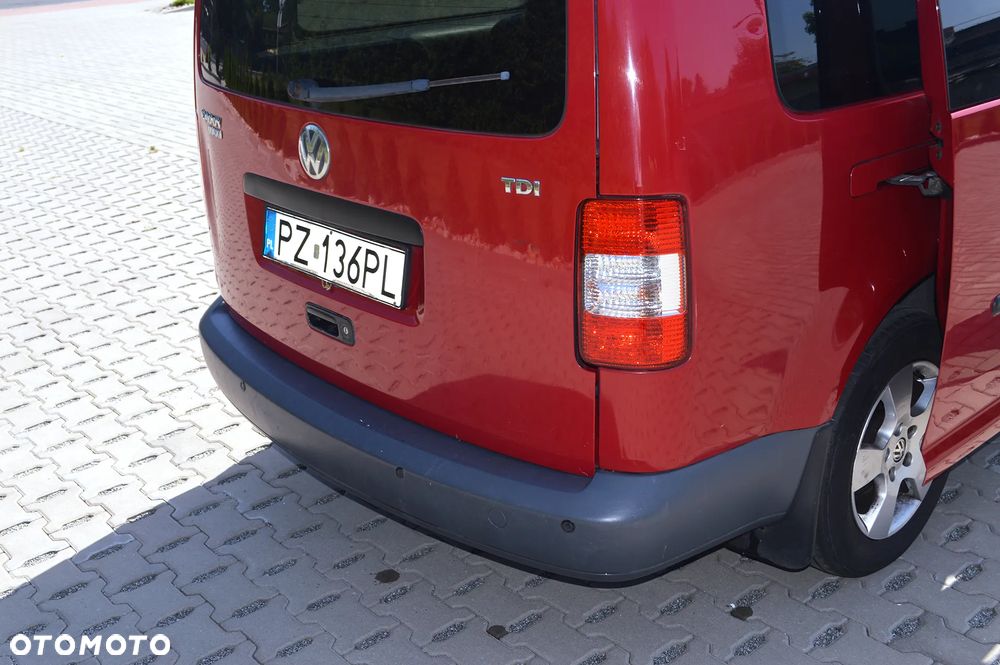 Volkswagen Caddy Maxi - 5