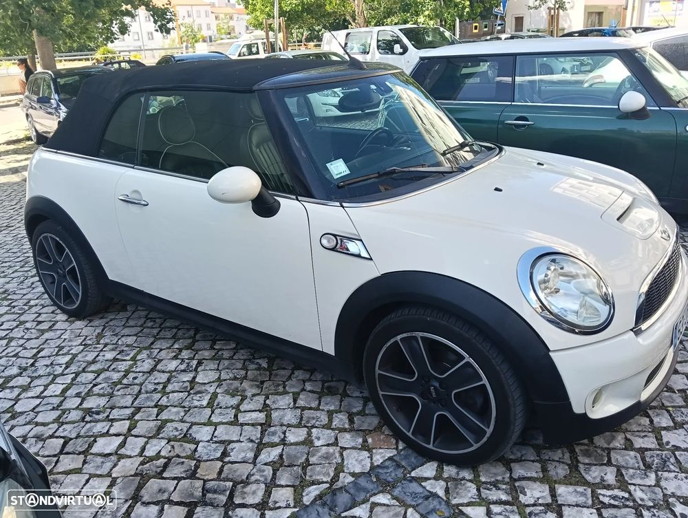 MINI Cabrio Cooper S - 23