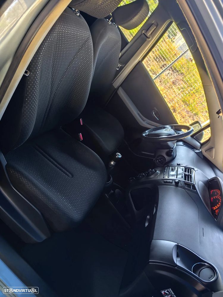 Toyota Yaris 1.0 VVT-i ACtive+AC - 38