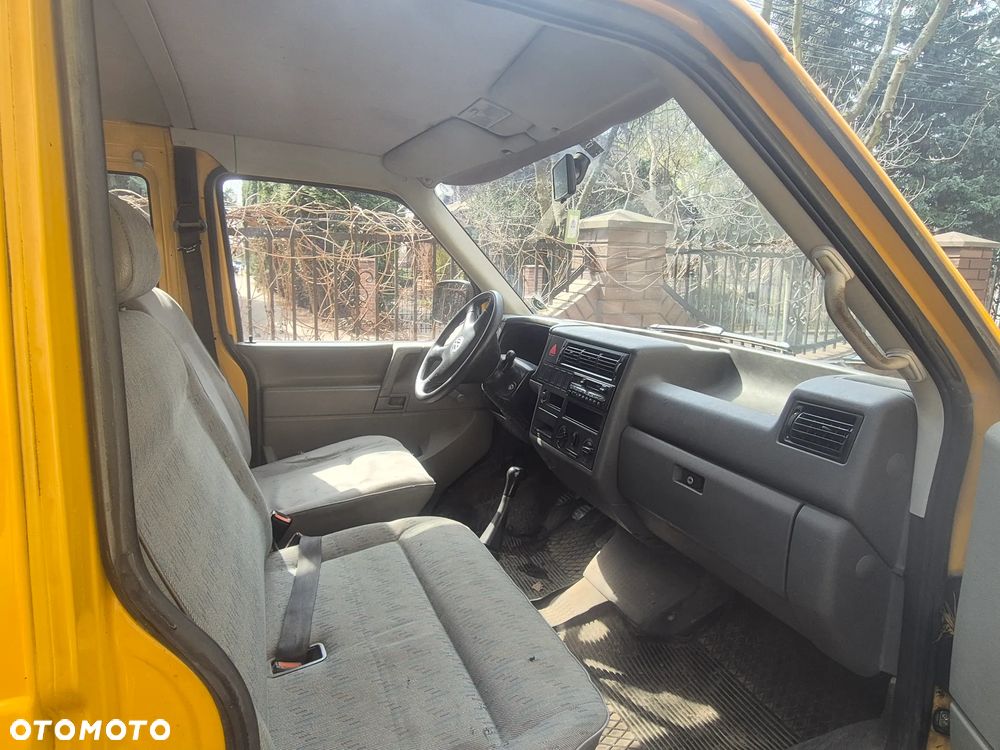 Volkswagen Transporter - 5