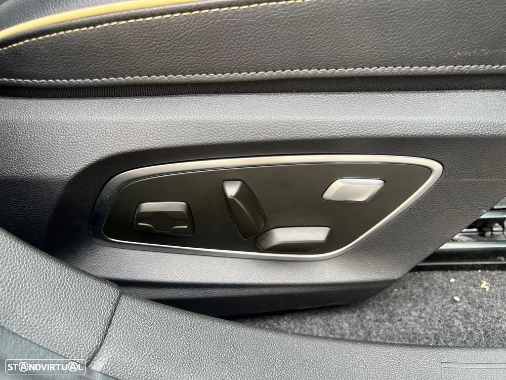 Renault Mégane E-Tech EV60 Iconic - 25