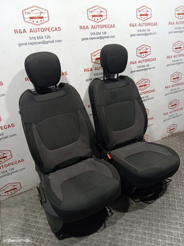 Conjunto de Bancos Renault Captur em Tecido Original - 6