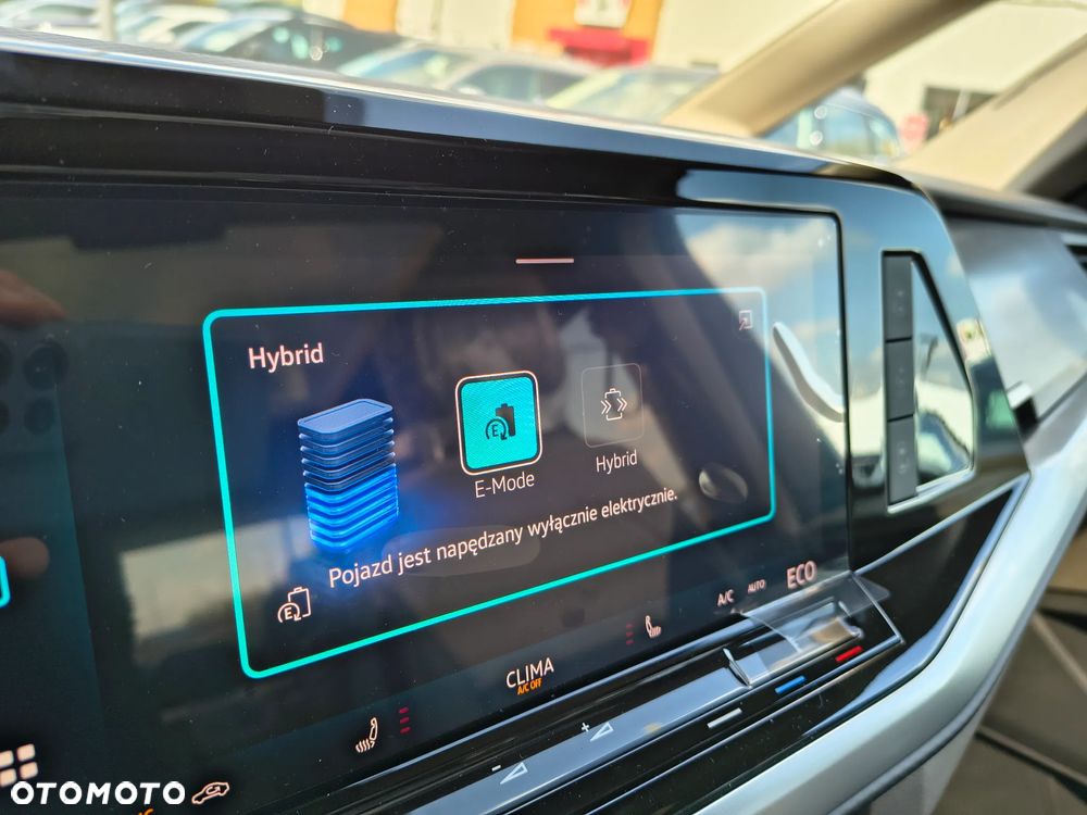 Volkswagen Multivan 1.4 TSI eHybrid PHEV 160kW L2 Edition DSG - 19