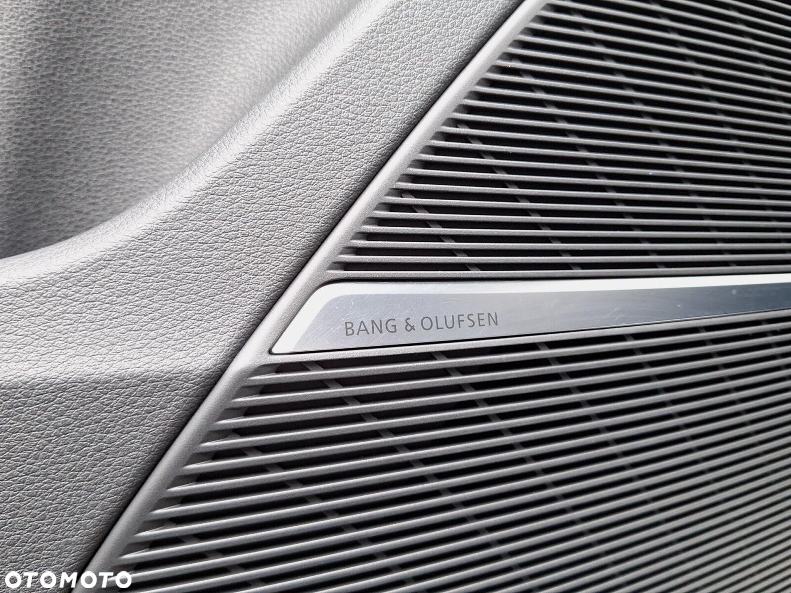 Audi SQ8 - 27