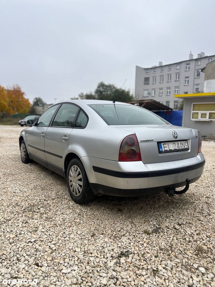 Volkswagen Passat 2000 photo 3