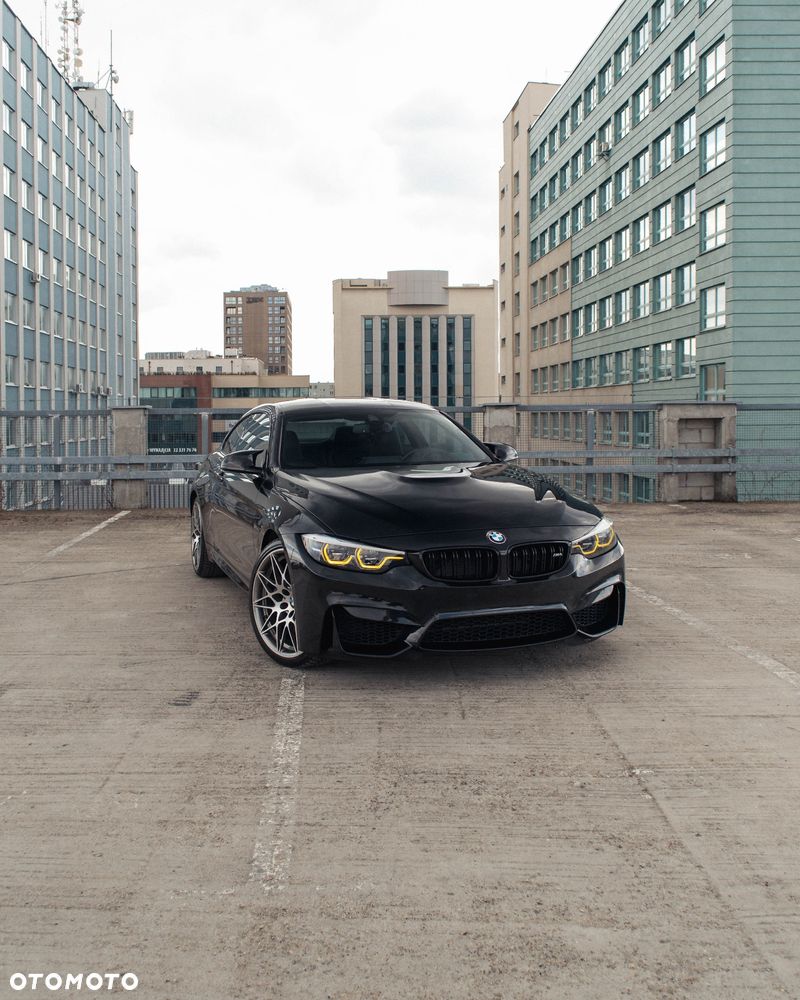 BMW M4 DKG Competition - 3