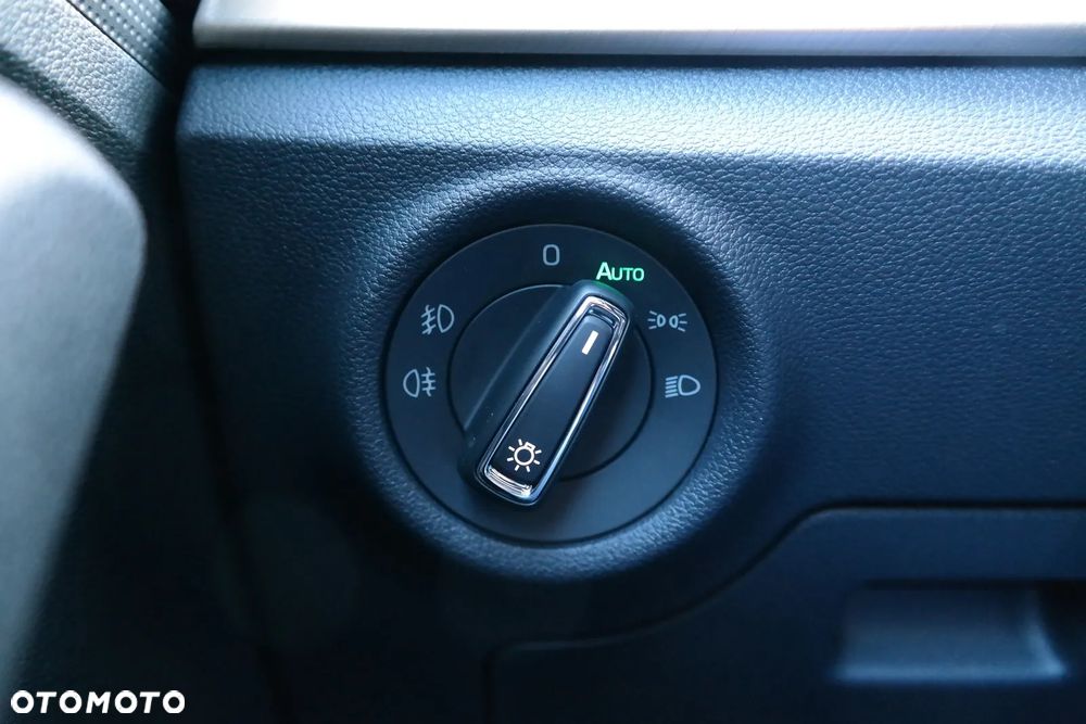 Skoda Kamiq 1.5 TSI Style DSG - 21