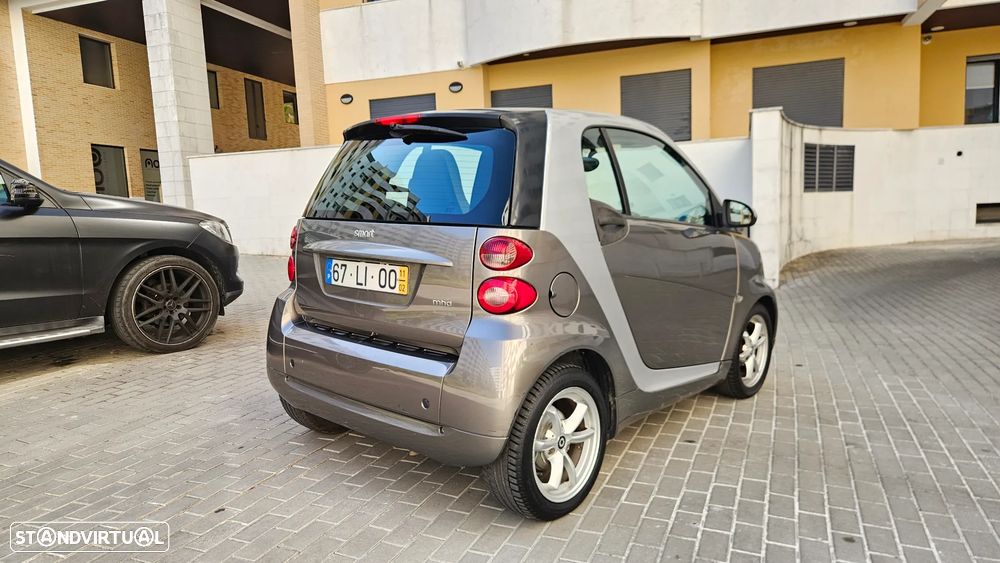 Smart ForTwo Coupé 1.0 mhd Passion 71 Softouch - 5