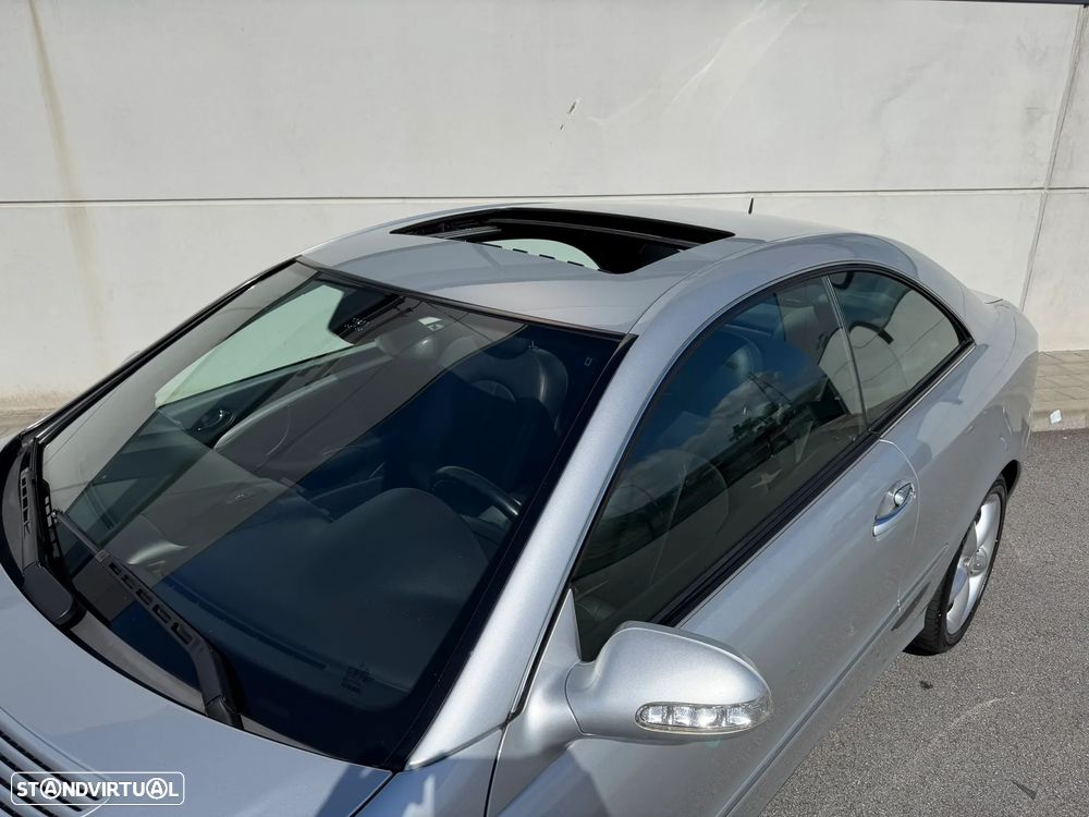 Mercedes-Benz CLK 220 CDI Avantgarde Sport Edition - 48