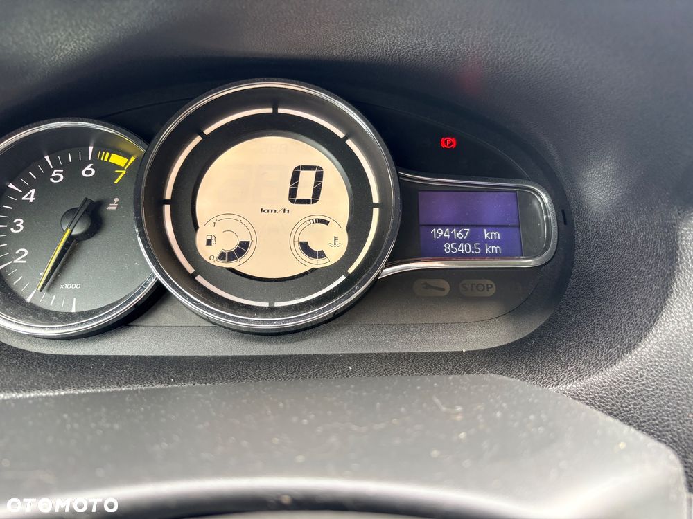 Renault Megane 1.2 16V TCe Energy Bose - 12