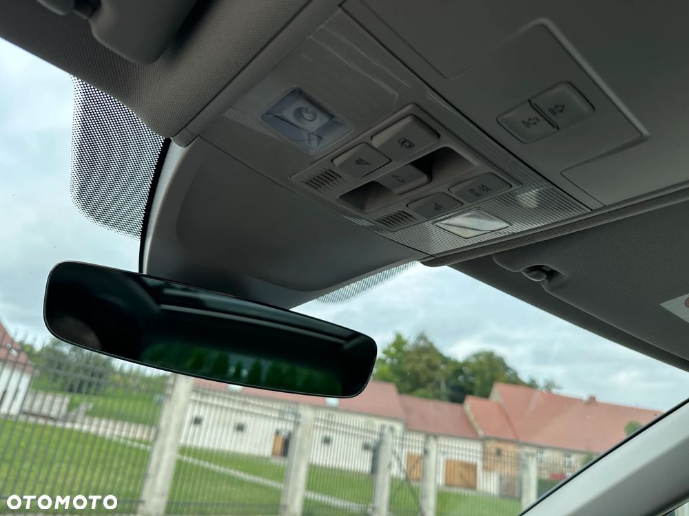 Volkswagen Tiguan - 40