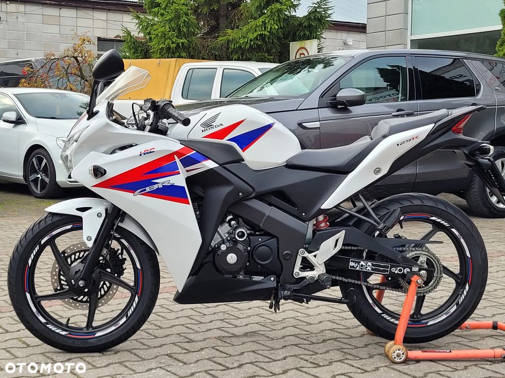 Honda CBR - 17
