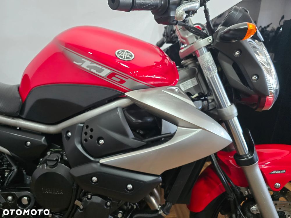 Yamaha XJ - 9