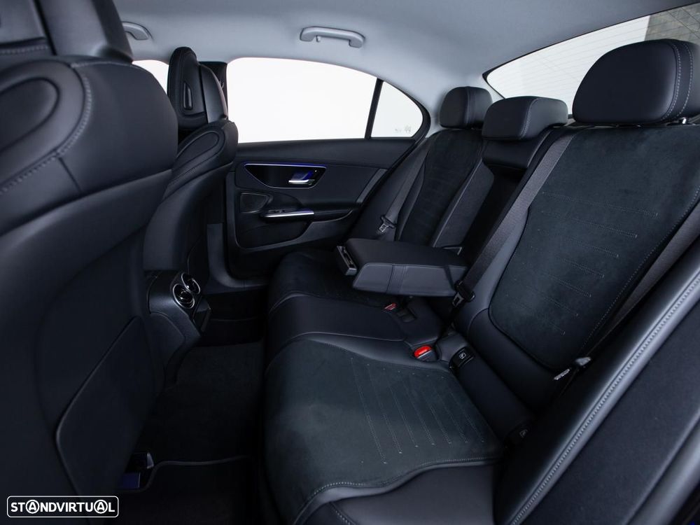 Mercedes-Benz C 180 9G-TRONIC AMG Line Advanced - 11