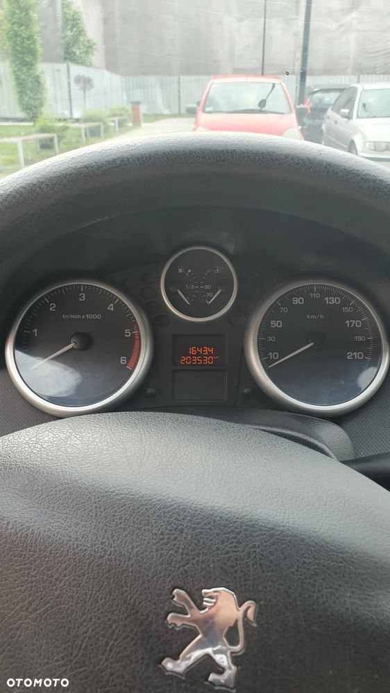 Peugeot 207 1.6 HDi Active - 11