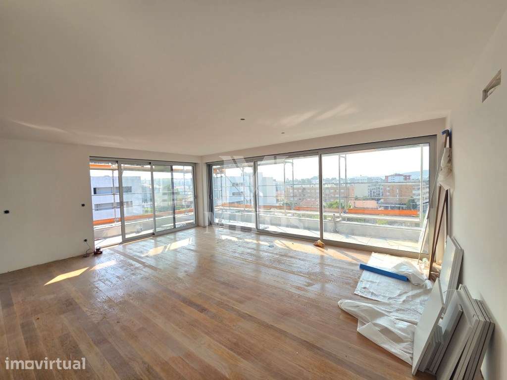 Apartamento T3 em fase final de construção para venda na Abelheira - Grande imagem: 2/16