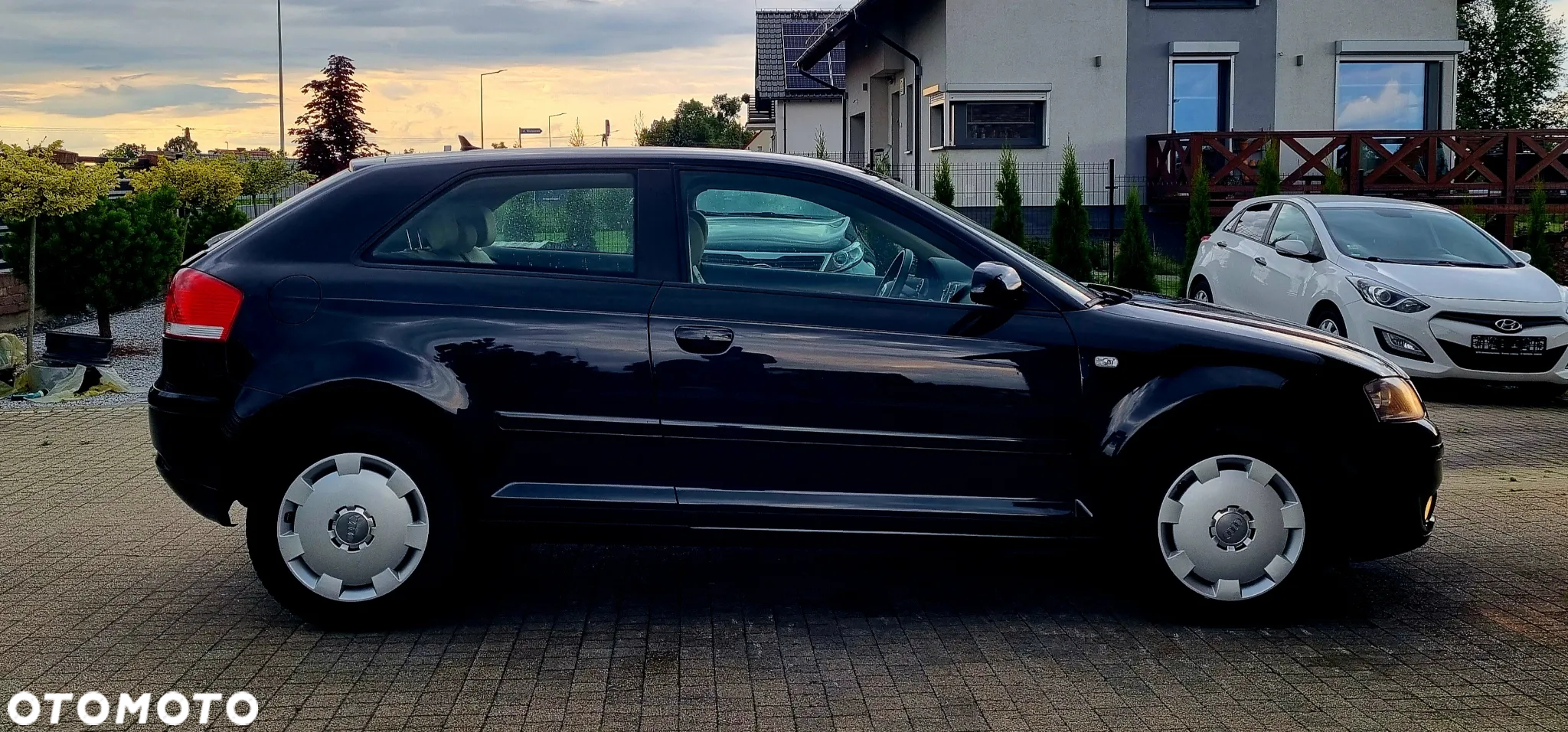 Audi A3 1.6 Ambiente - 4