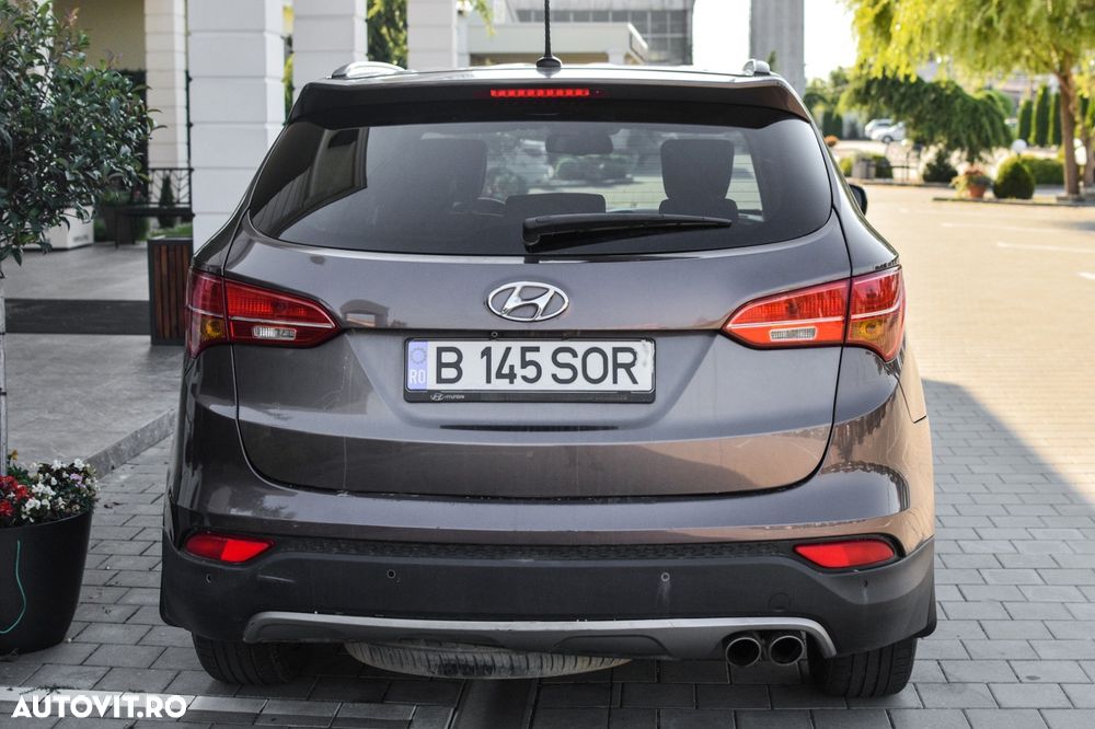 Hyundai Santa Fe 2.2 DSL 4WD Aut. Style - 3