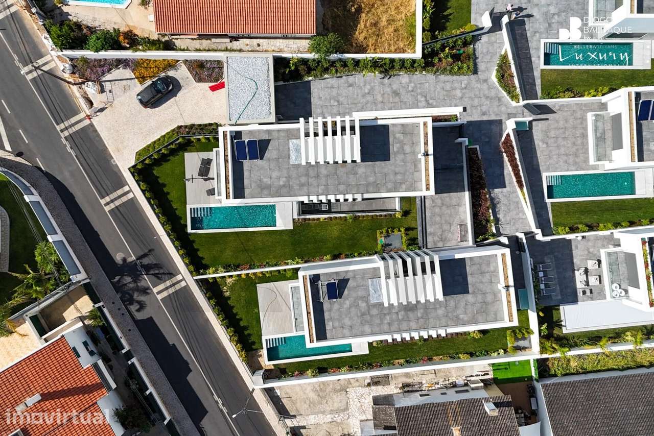 Venda Moradia | T5 Aldeia Juso | Piscina e Terraço - Grande imagem: 4/31