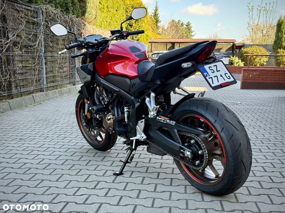Honda CB - 8