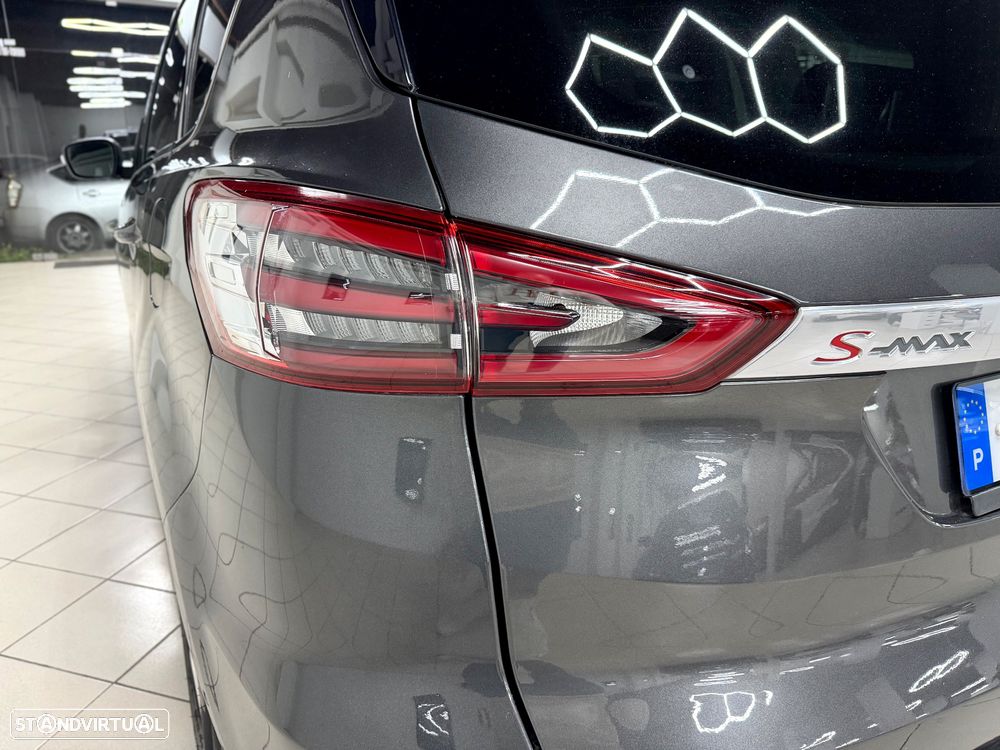 Ford S-Max 2.0 TDCi Titanium - 9