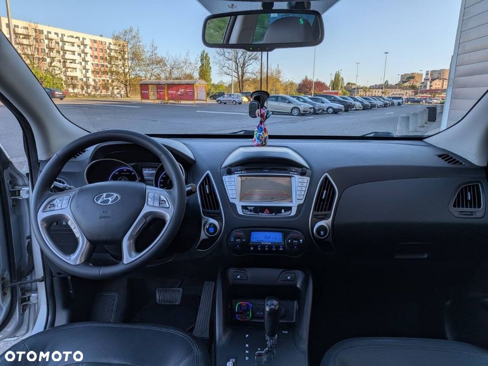 Hyundai ix35 2.0 CRDi 4WD Automatik Premium - 22